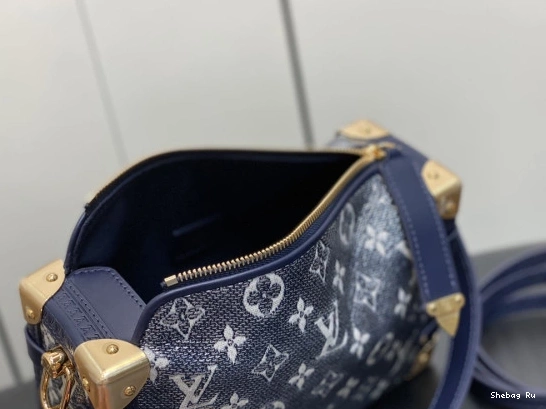 MM TRUNK SIDE VUITTON LOUIS 0822